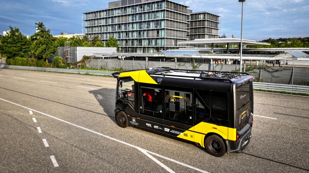 Fahrerlose Shuttles bieten nach neuesten Forschungen des KIT große Chancen für einen besseren ÖPNV auf dem Land. | Foto: Felix Kästle, ZF Friedrichshafen