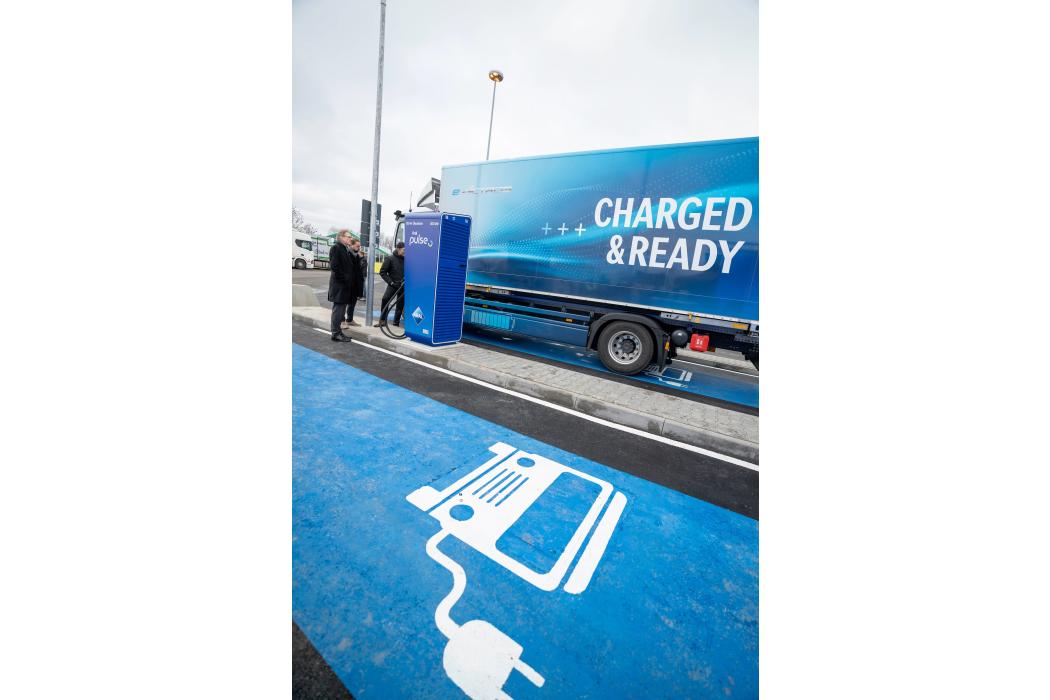 Die neue Studie von Sennder zeigt, dass der Elektro-Lkw in Deutschland bereits jetzt wirtschaftlich mit Dieselmodellen konkurrieren kann. (Foto:Aral)