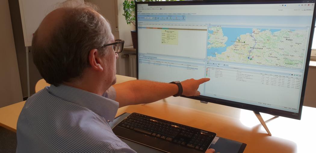Intelligent systems connect vehicle data and order management in real time – a component for future-proof fleet processes. | Photo: Arealcontrol GmbH