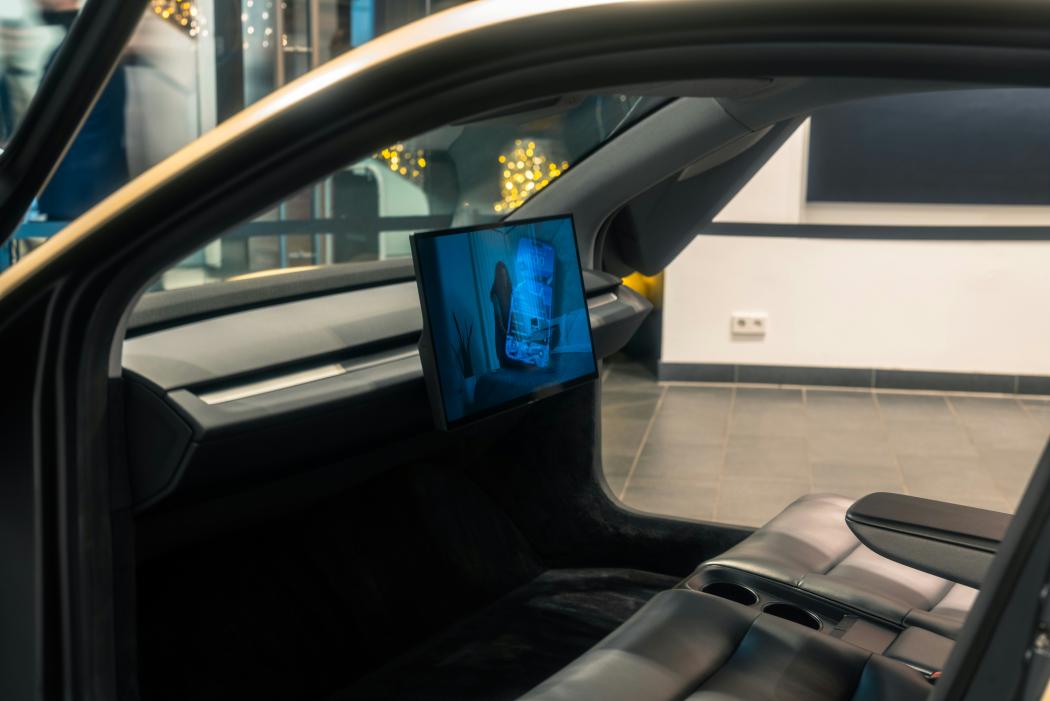 Bitte Platz zu nehmen - hinterm Screen statt Steuer: Während China und die USA das autonome fahren weiter treiben, dominiert in Deutschland die Skepsis. | Foto: Maxim/Unsplash