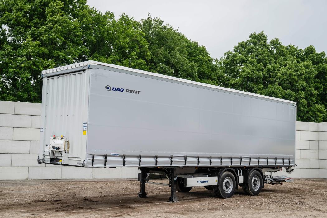 Standardisierte Ausstattungsmerkmale wie Mitnahmestapler-Vorrüstungen und flexible Achskonzepte gewinnen im Mietfuhrpark an Bedeutung. | Foto: BAS Rent GmbH