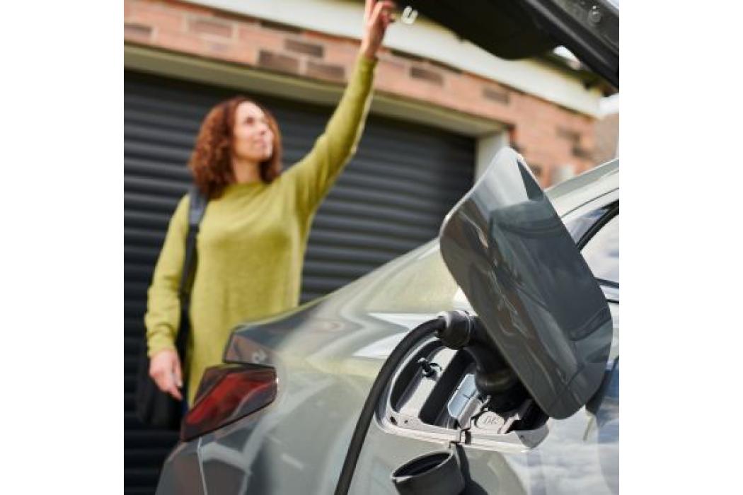 Verschwimmende Grenzen: Heimladen mit Dienstwagen lässt sich mittlerweile gut abrechnen, etwa auch mit der neuen Wallbox von ChargePoint. | Foto: ChargePoint