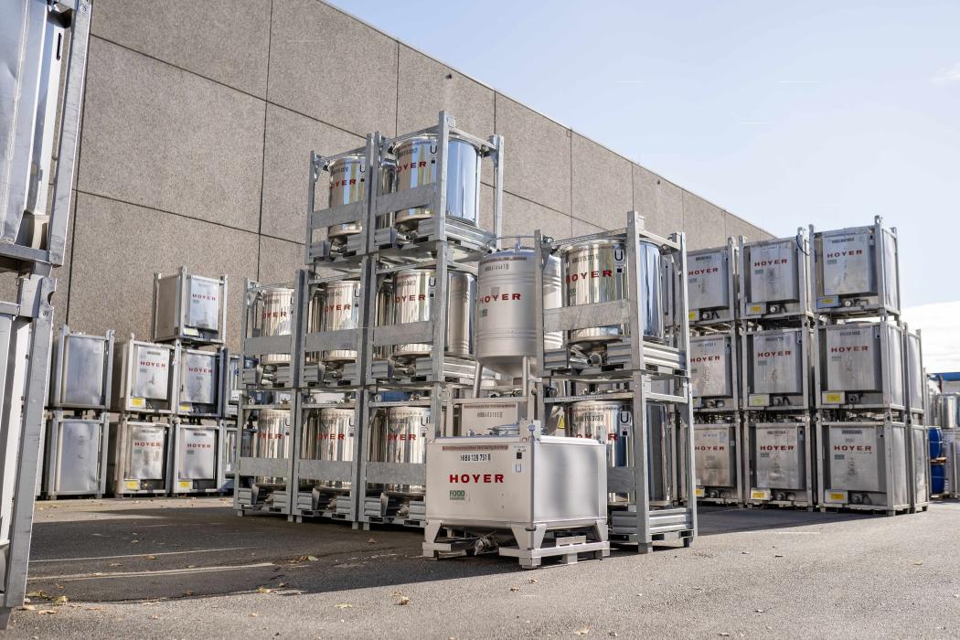 Die starke Marktpräsenz von TMP in Spanien und Frankreich im Lebensmittel- und Kosmetikbereich ergänze das IBC-Portfolio der Hoyer Group perfekt, so Marlen Blechschmidt, Director IBC Logistics der Hoyer Group. (Foto: Hoyer) 