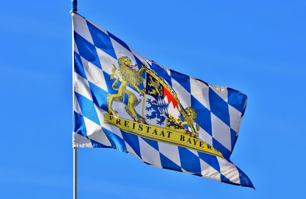Bayern: Die Fahrerlöhne in Lohngruppe 2 steigen in drei Stufen linear zwischen 8,91 und 9,33 %. (Foto: Pixabay)