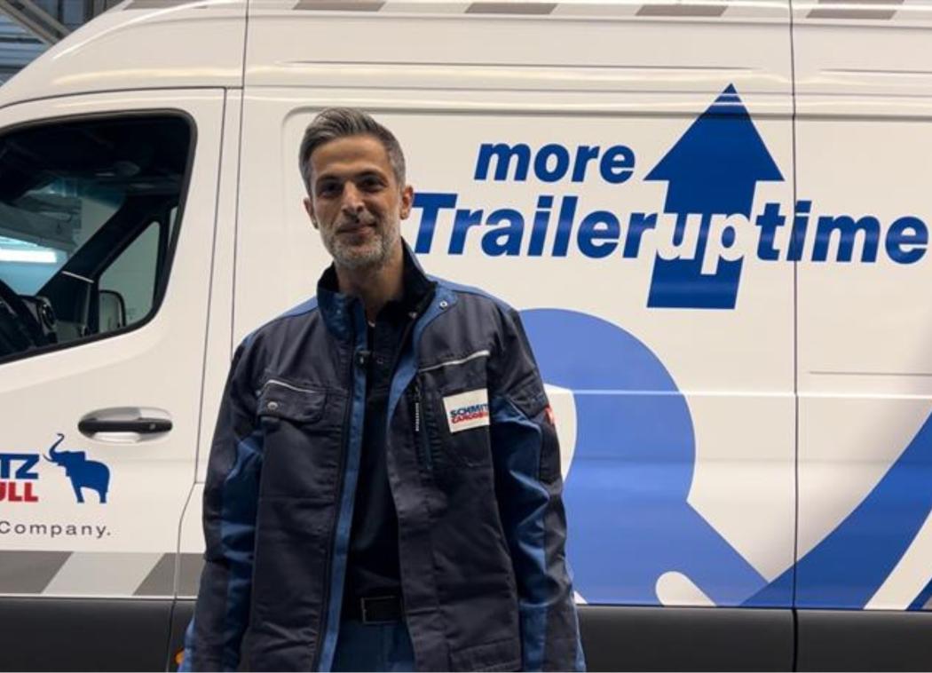 Hatip Olcay, Service- und Kältemaschinen-Spezialist, betreibt den ersten Schmitz Cargobull Service-Van. (Foto: Schmitz Cargobull)