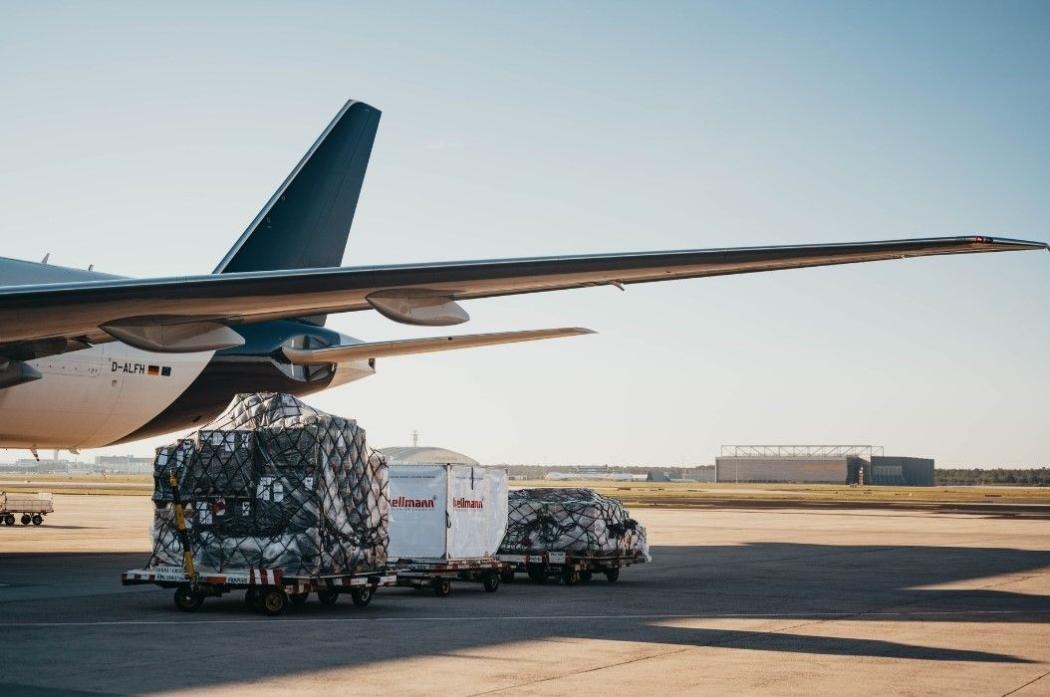 Hellmann setzt den globalen Ausbau der digitalen Express-Lösung HEX (Hellmann Express Airfreight) weiter fort. (Foto: Hellmann)