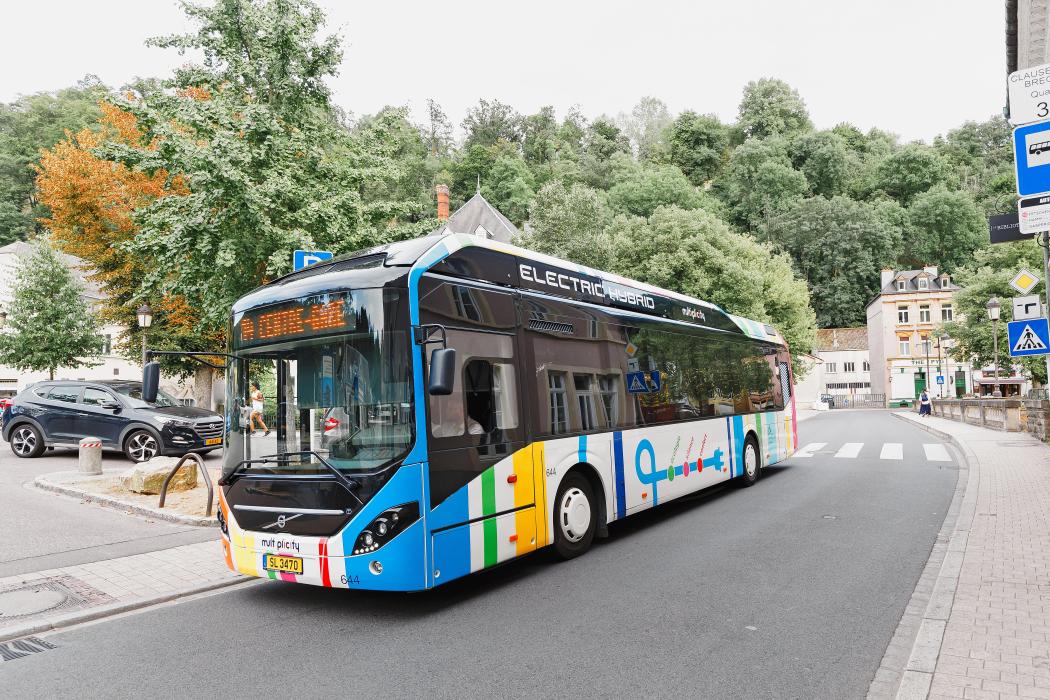 Die AVL nutzt künftig das Lade- und Depotmanagement der IVU. (Foto: Depositphotos/frantic00)