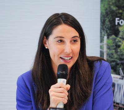 MEP Sophie Kircher, stellvertretende Vorsitzende des Verkehrsausschusses im Europäischen Parlament: „Es ist höchste Zeit für diese Debatte, damit in den kombinierten Verkehr wieder Bewegung reinkommt.“ (Foto: Kombiverkehr)