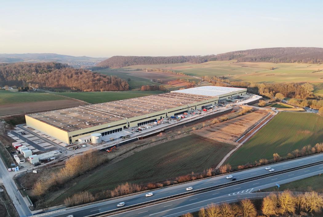ID Logistics Germany plant den Start des Logistikparks Diemelstadt im dritten Quartal 2025. Die Logistikanlage soll dann über eine Photovoltaikanlage mit einer geschätzten Leistung von rund 4,8 MWpik verfügen. Foto: List AG