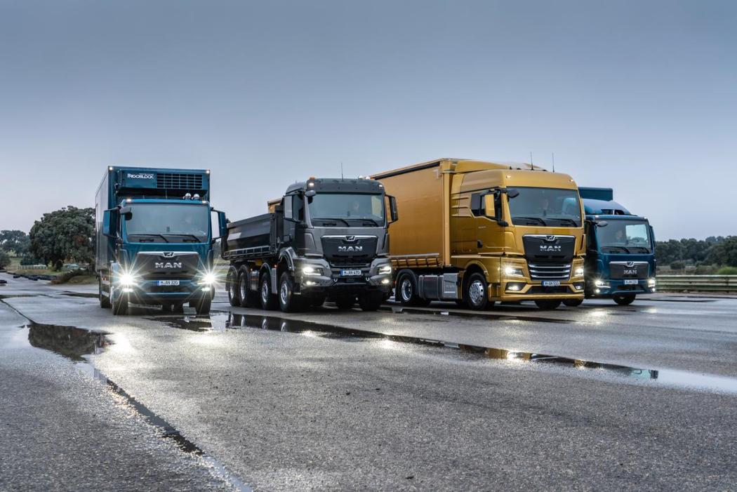Produktionshochlauf in der MAN-Fertigung: Neue Modelle für Straße und Stadtverkehr laufen planmäßig vom Band. | Foto: MAN Truck and Bus