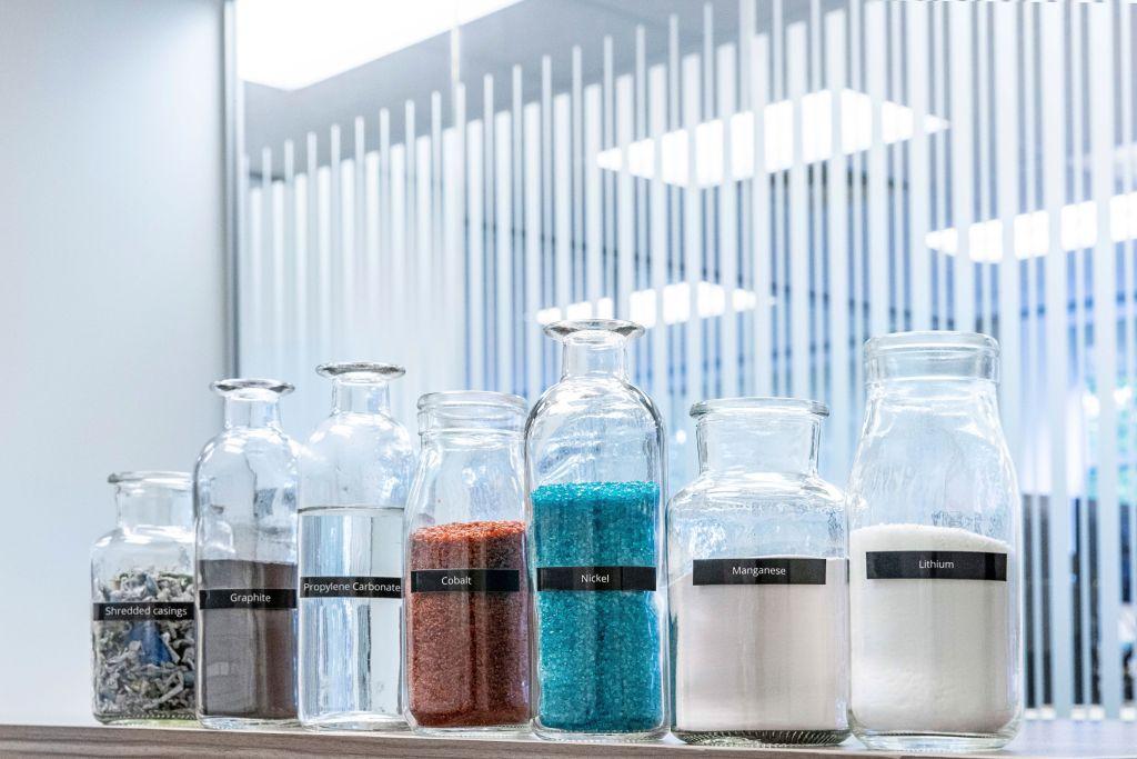 Knappe Kiste: Lithium dürfte in Zukunft zur Mangelware werden, speziell in Europa - wenn man nicht gegensteuert. | Foto: Mercedes-Benz
