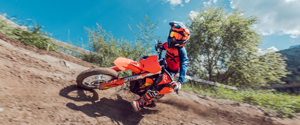 Fast wäre KTM komplett gestürzt: Bei den Elektromotorrädern dominieren Angebote für Kinder - wie die SX E5. | Foto: KTM