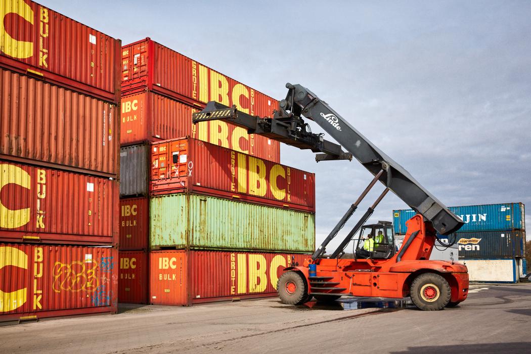 Container im Hafen vor der Verschiffung nach Übersee. (Foto: Rentokil Initial)