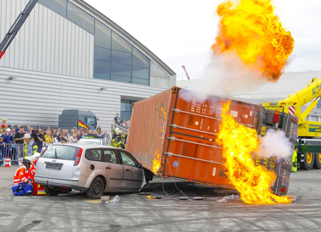 Auf der Messe in Karlsruhe präsentieren Aussteller ein vielfältiges Programm rund um Nutzfahrzeuge und Fahrberufe. | Foto: Messe Karlsruhe / Jürgen Rösner