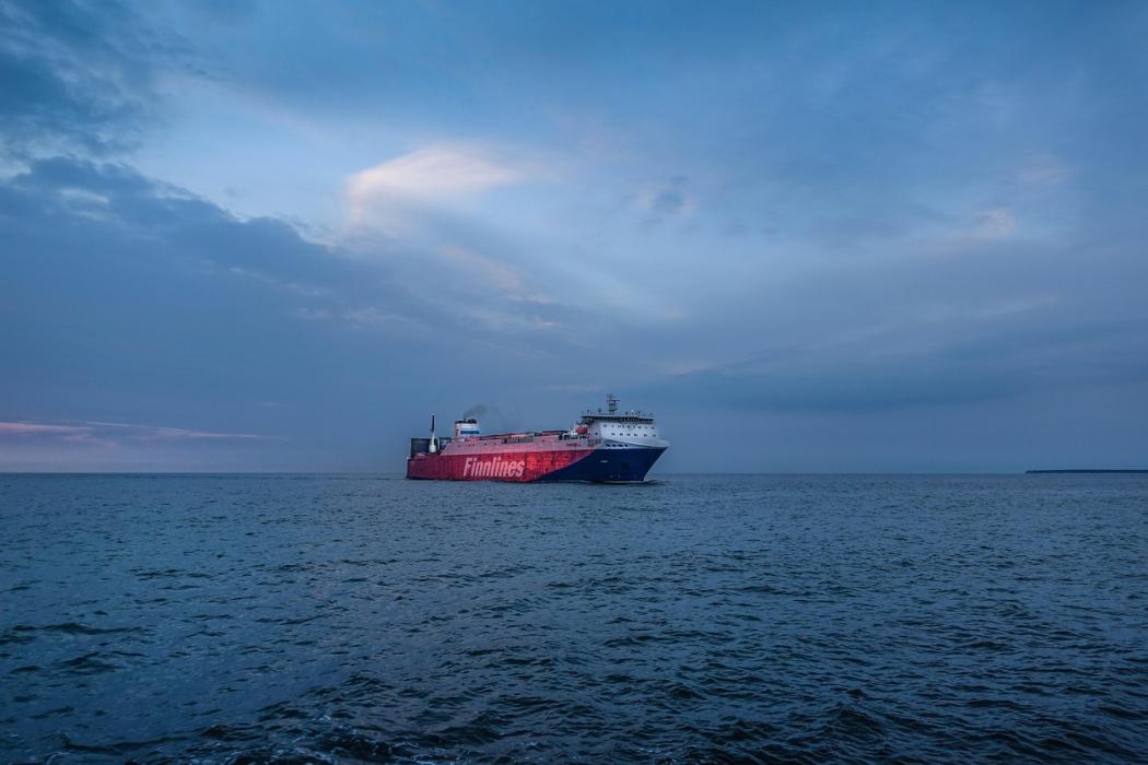 Green Lane heißt das neue Angebot von Finnlines, das klimafreundliche Transporte per Strom und Biotreibstoff ermöglicht – auf mehreren Strecken buchbar. (Foto: Pixabay)
