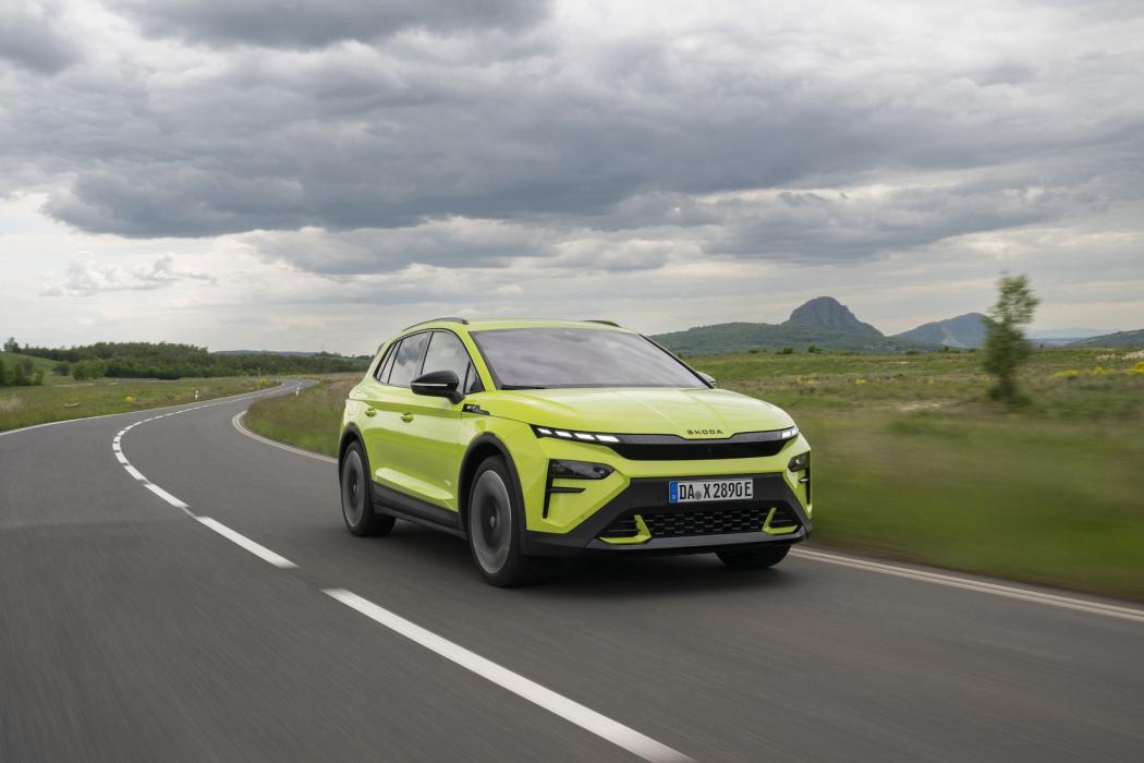 Rasanter Praktiker: Der Elroq RS ist ein flotter Kurvenräuber, der sämtliche praktische Eigenschaften behält. | Foto: Skoda