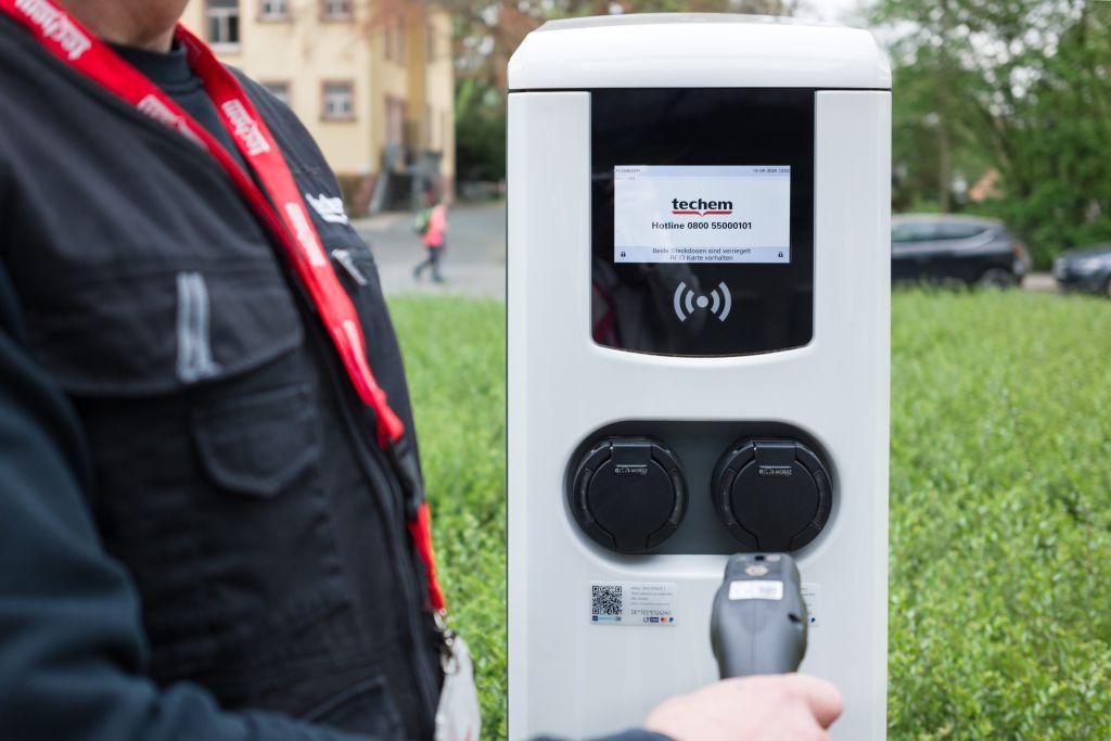 Selbst ist der Bund: Auf bundeseigenen Grundstücken sollen zeitnah bis zu 1.900 Ladepunkte entstehen. Techem fungiert als Universalpartner für die Umsetzung. | Foto: Techem
