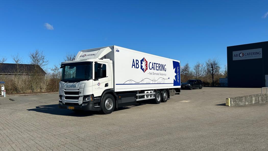 Dansk Cater A/S setzt auf neue vollelektrische Lkw mit Frigoblock EK-Kältemaschinen, die speziell für batterieelektrische Fahrzeuge angepasst sind. (Foto: Thermo King)