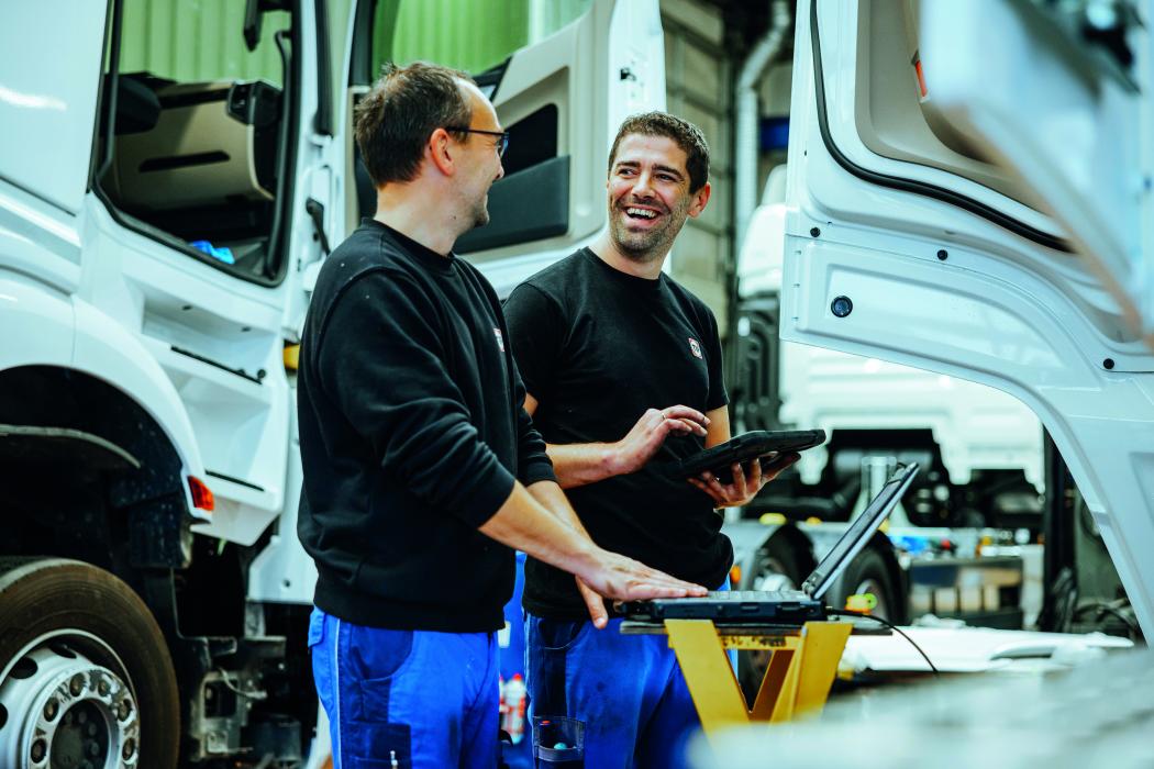 Moderne Werkstattprozesse bei TIP – effiziente Wartung und Service dank digitaler Tools und innovativer Telematiklösungen für maximale Flottenverfügbarkeit. (Foto: TIP group)
