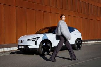 Muss man probiert haben: Zwei Drittel der deutschen Autofahrer waren noch nie in einem E-Auto auf Tour. | Foto: Volvo Cars 