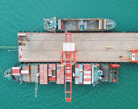 Die drei großen Adria- und Ligurienhäfen Triest, Venedig und Genua verfügen über leistungsfähige Anbindungen ins Hinterland. Gemeinsam bilden sie ein integriertes Netz mit direktem Zugang zum europäischen Straßen- und Schienengüterverkehr. (Foto: Italcam)