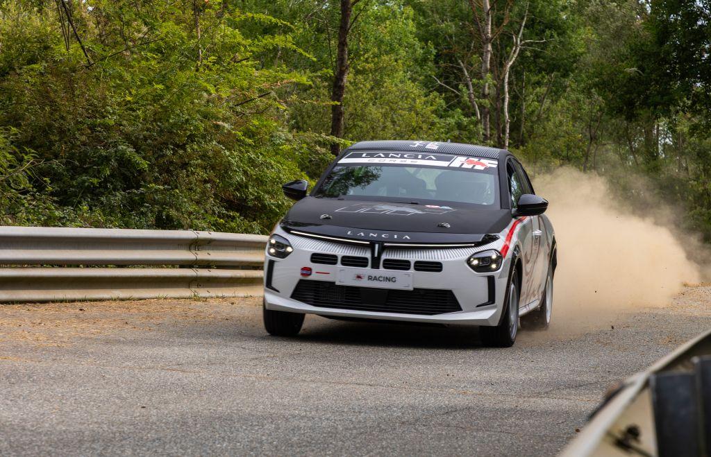 Der neue Y HF Racing gilt als Basisgerät für den Rallyesport. | Foto: Lancia
