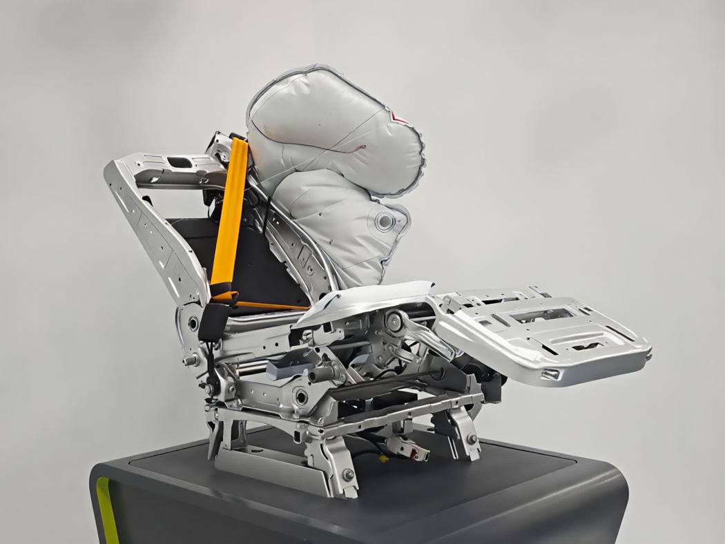 Innovative Sitzkonzepte berücksichtigen künftige Anforderungen an Komfort, Sicherheit und Nachhaltigkeit im Fahrzeuginnenraum. | Foto: Adient
